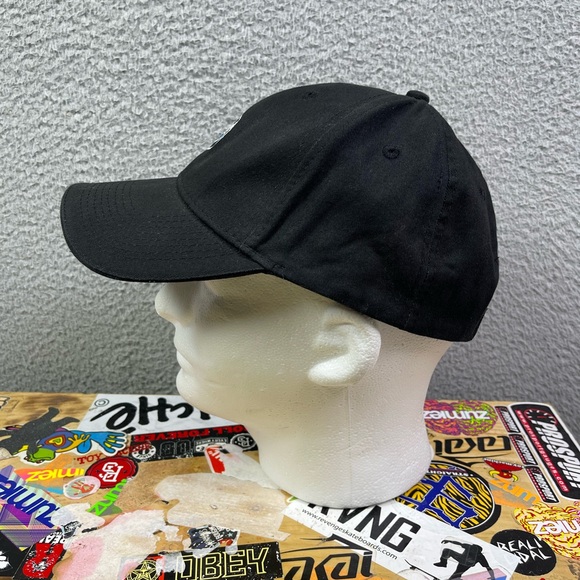 BMW hat‎ - Picture 5 of 7